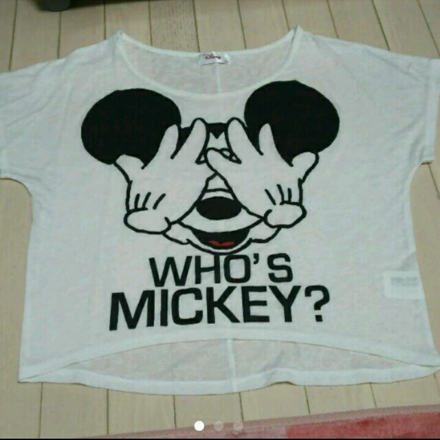 Disney(ディズニー)のミッキーのTシャツ レディースのトップス(Tシャツ(半袖/袖なし))の商品写真