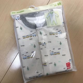 ユニクロ(UNIQLO)の【しおりん様専用】UNIQLO＊カバーオール(カバーオール)