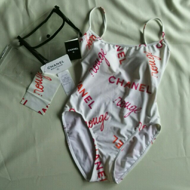 ✨美品 シャネル スイムウェア-