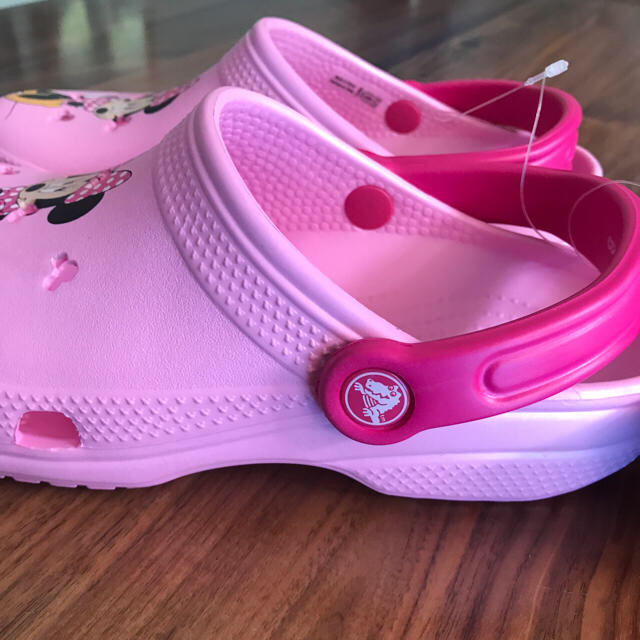 crocs(クロックス)の【ぴーちゃん様専用】です レディースの靴/シューズ(サンダル)の商品写真