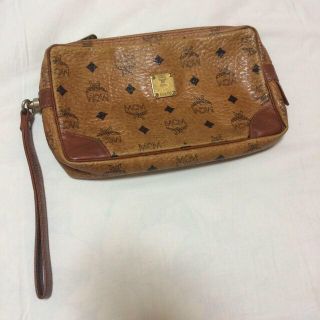 エムシーエム(MCM)のMCMクラッチバッグ(クラッチバッグ)