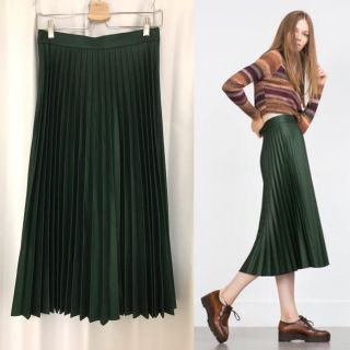 ザラ(ZARA)のZARA☆ロング丈プリーツスカート(ロングスカート)