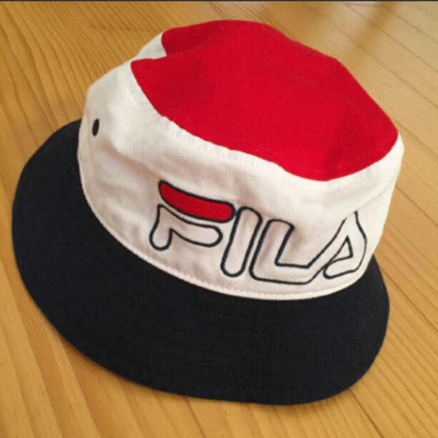 WEGO(ウィゴー)のFILA バケツハット レディースの帽子(ハット)の商品写真