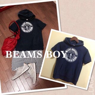 ビームス(BEAMS)のBEAMS BOYスウェットパーカー紺(パーカー)