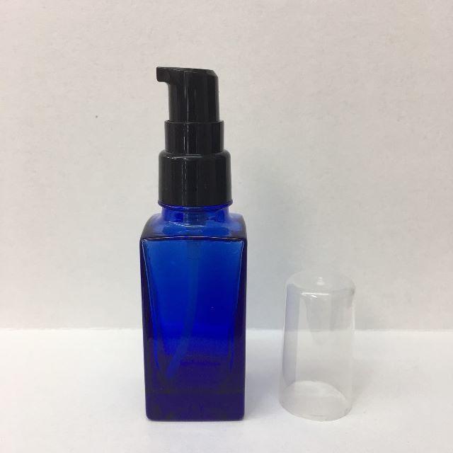 特価 10本ｾｯﾄ 新品 角形 遮光瓶 ｺﾊﾞﾙﾄ ﾎﾟﾝﾌﾟ 容器 30ml コスメ/美容のリラクゼーション(エッセンシャルオイル（精油）)の商品写真