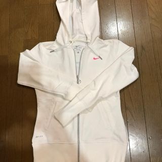 ナイキ(NIKE)のゆうた様専用    NIKI  パーカー(パーカー)