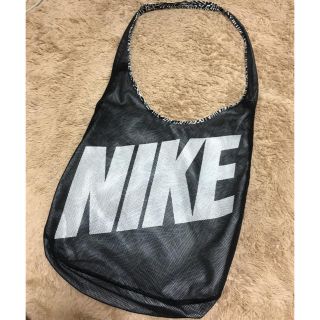 ナイキ(NIKE)の 値下げ中 NIKE リーバーシブルショルダー(ショルダーバッグ)