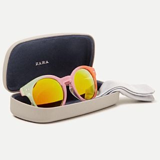 ザラ(ZARA)のZARA☆ラウンド型ミラーサングラス(サングラス/メガネ)