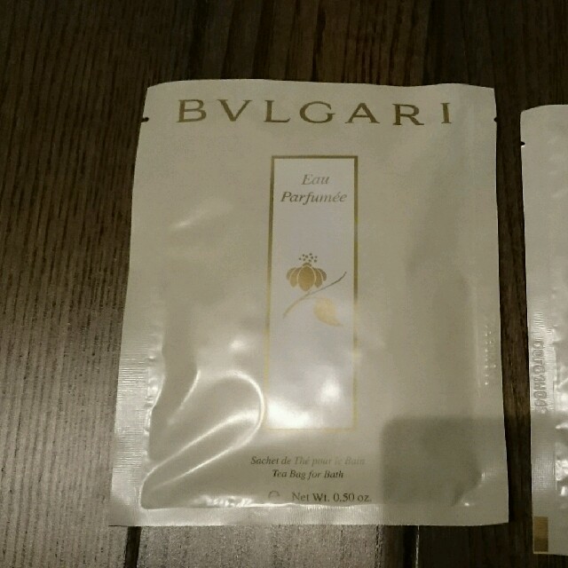 BVLGARI(ブルガリ)のBVLGARI入浴剤  ２ケ コスメ/美容のボディケア(入浴剤/バスソルト)の商品写真