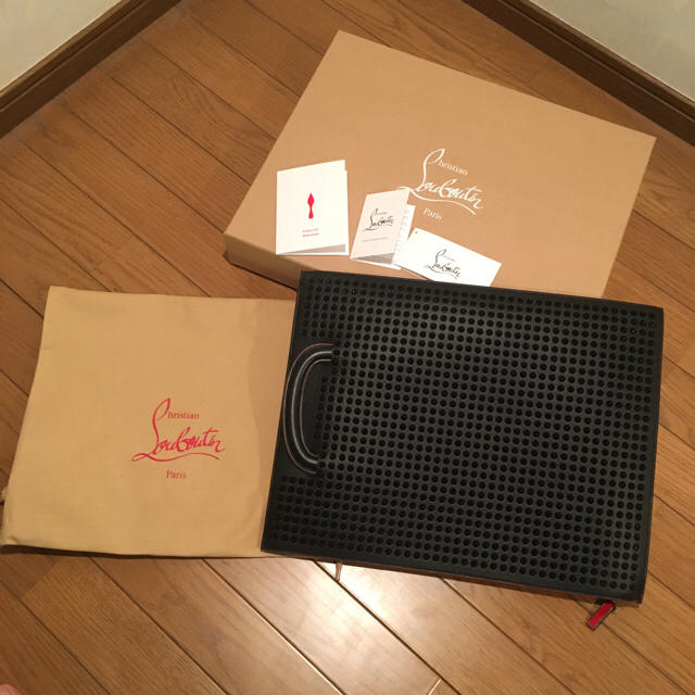 ５５％以上節約 クリスチャンルブタン - Louboutin Christian クラッチ