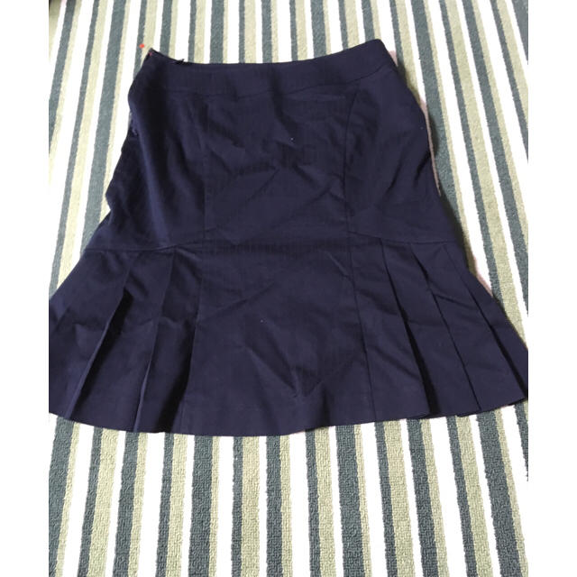 Le souk(ルスーク)のフレアスカート スーツ レディースのフォーマル/ドレス(スーツ)の商品写真