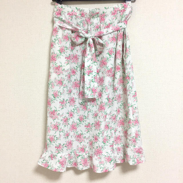 Santa Monica(サンタモニカ)のvintage flower skirt レディースのスカート(ひざ丈スカート)の商品写真