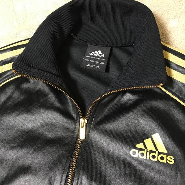 adidas - 美品 アディダス コーティングジャージ 黒/金 トラックトップ