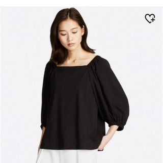 ユニクロ(UNIQLO)の新品 ユニクロ オフショル カットソー ブラック(カットソー(半袖/袖なし))