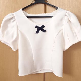 エブリン(evelyn)の新品 ♡ evelyn 原宿限定トップス(カットソー(半袖/袖なし))