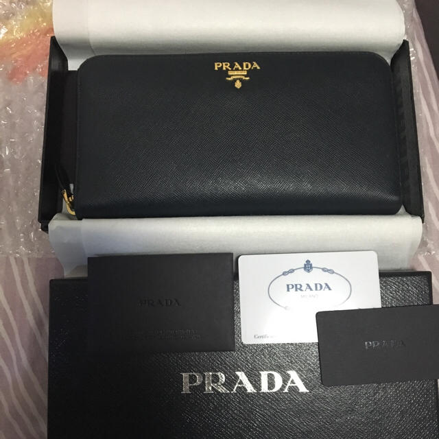 PRADA(プラダ)のPrada 長財布 メンズのファッション小物(長財布)の商品写真