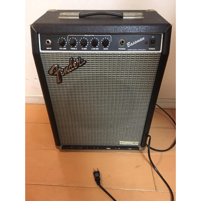 Fender(フェンダー)の【きよ様専用】Fender bassman bm-20ce 楽器のベース(ベースアンプ)の商品写真