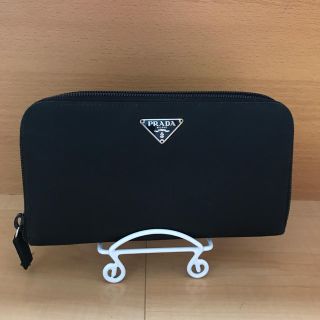 プラダ(PRADA)のプラダ ナイロン レザー ラウンドファスナー ブラック 長財布 美品 正規品(長財布)