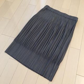 イッセイミヤケ(ISSEY MIYAKE)のPLEATS PLEASE スカート(ひざ丈スカート)