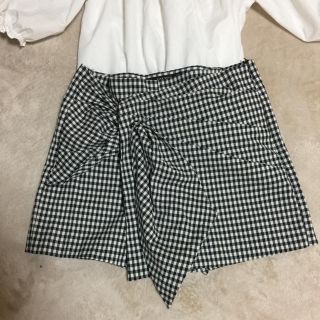 ザラ(ZARA)のZARA ♡ ギンガムチェック巻きスカート風ショートパンツ(ショートパンツ)