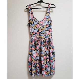 ザラ(ZARA)のZARA 花柄 ワンピース(ミニワンピース)