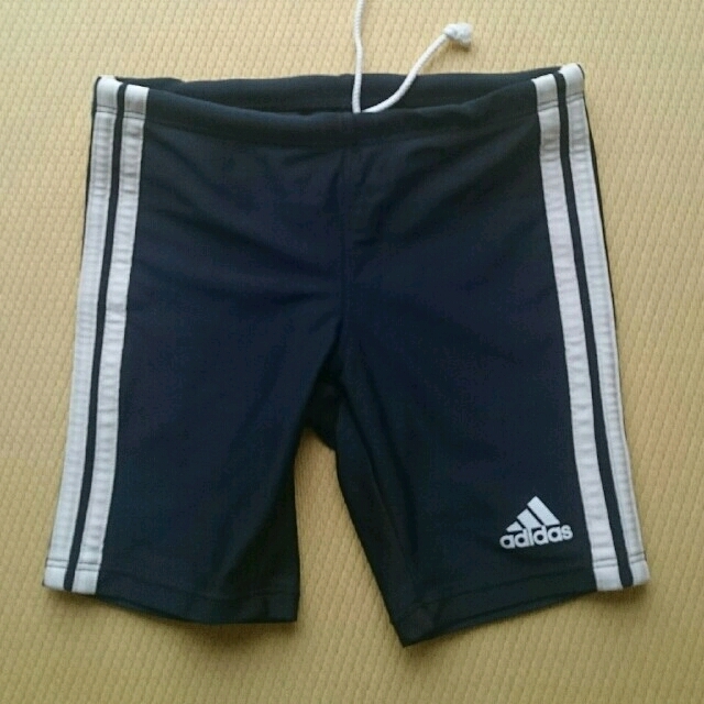 adidas(アディダス)のアディダス トランクス 男の子 水着 110 120  学校用にも キッズ/ベビー/マタニティのキッズ服男の子用(90cm~)(水着)の商品写真