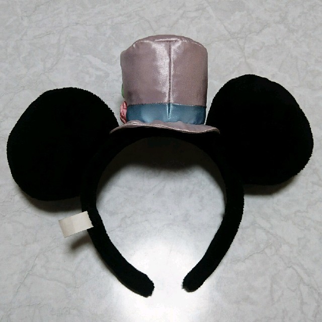 Disney(ディズニー)のミッキーの耳カチューシャ エンタメ/ホビーのおもちゃ/ぬいぐるみ(キャラクターグッズ)の商品写真