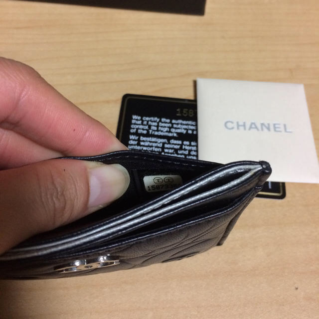 CHANEL(シャネル)のスイレイ様専用♡CHANEL カメリアカードケース レディースのファッション小物(名刺入れ/定期入れ)の商品写真