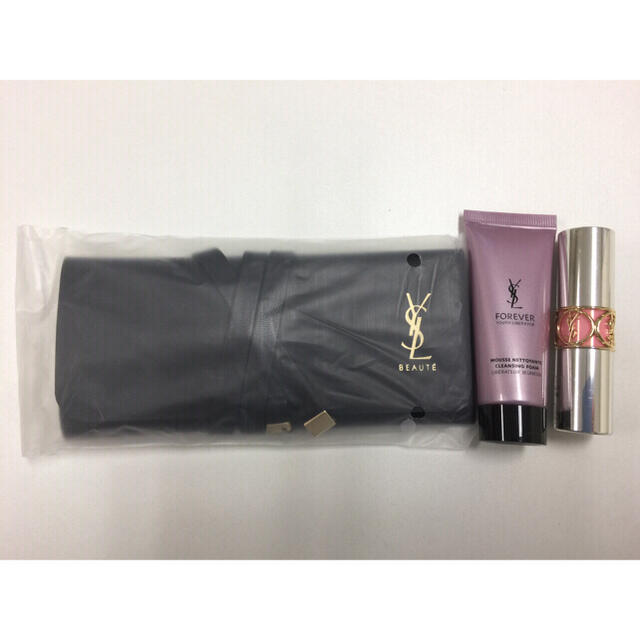 Yves Saint Laurent Beaute(イヴサンローランボーテ)の【新品】イブサンローラン メイクブラシセット ＋口紅 コスメ/美容のキット/セット(コフレ/メイクアップセット)の商品写真