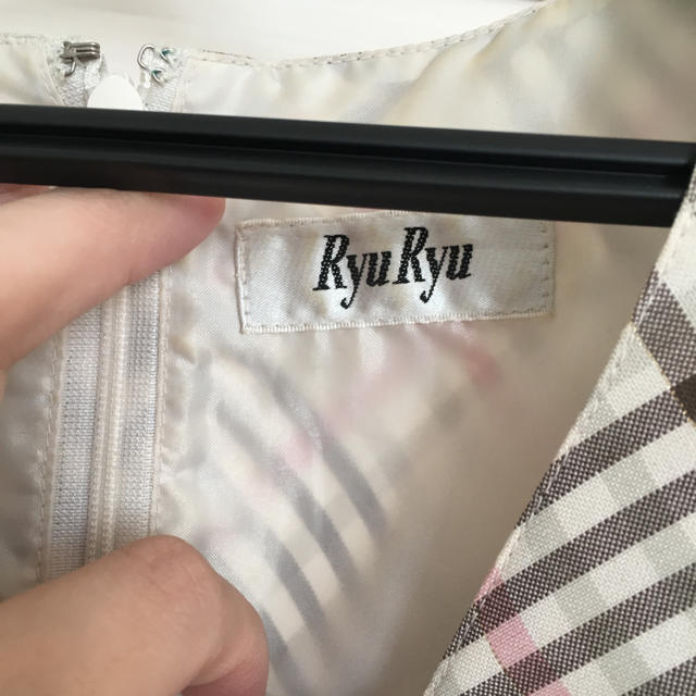 RyuRyu(リュリュ)のRyuRyu チェックワンピース レディースのワンピース(ひざ丈ワンピース)の商品写真