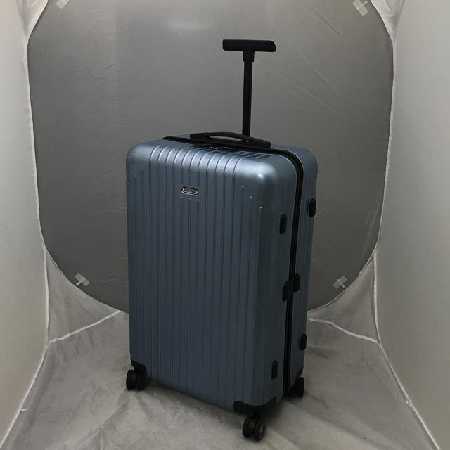 RIMOWA(リモワ)のリモワサルサエアー63L(13) アイスブルー 中古品 送料無料 スーツケース レディースのバッグ(スーツケース/キャリーバッグ)の商品写真