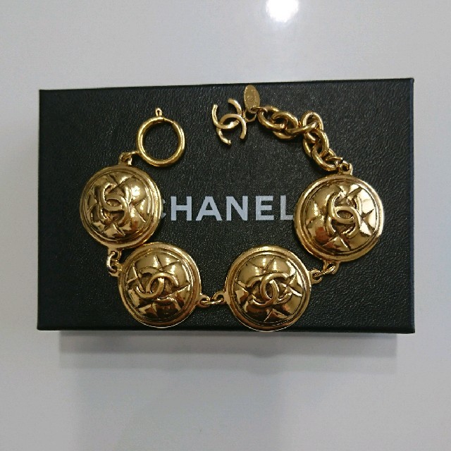 CHANEL(シャネル)のivy様専用！美品！シャネル ブレスレット レディースのアクセサリー(ブレスレット/バングル)の商品写真