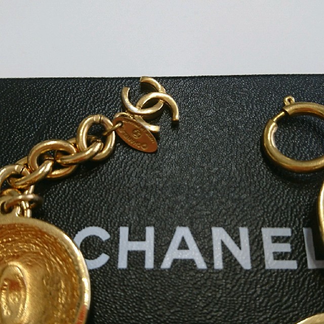 CHANEL(シャネル)のivy様専用！美品！シャネル ブレスレット レディースのアクセサリー(ブレスレット/バングル)の商品写真