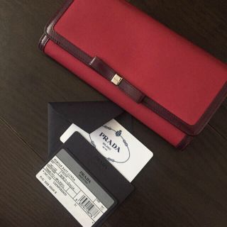 プラダ(PRADA)の【鑑定済】プラダ 美品♡長財布(財布)