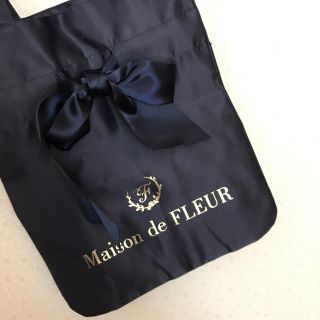 メゾンドフルール(Maison de FLEUR)の2wayリボンバッグ(ショルダーバッグ)