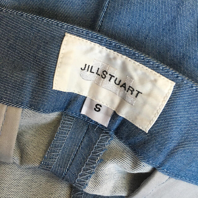 JILL by JILLSTUART(ジルバイジルスチュアート)のJILL BY JILLSTUART ハイウエストパンツ レディースのパンツ(カジュアルパンツ)の商品写真