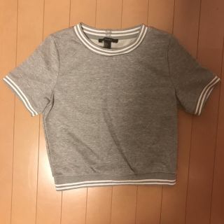 フォーエバートゥエンティーワン(FOREVER 21)のトップス(Tシャツ(半袖/袖なし))