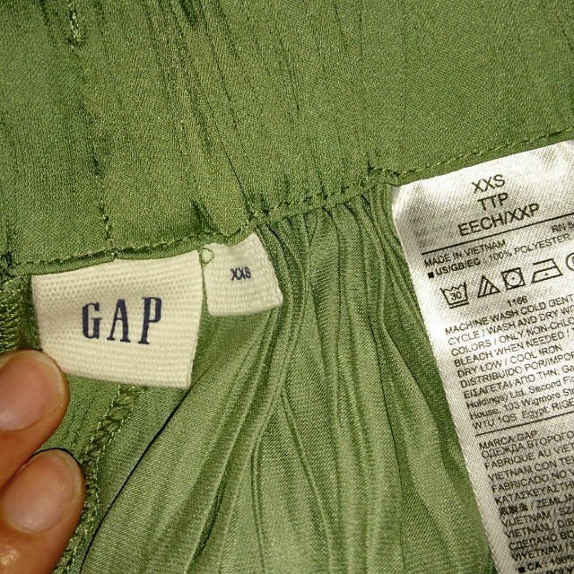 GAP(ギャップ)のGAPガウチョ レディースのパンツ(カジュアルパンツ)の商品写真