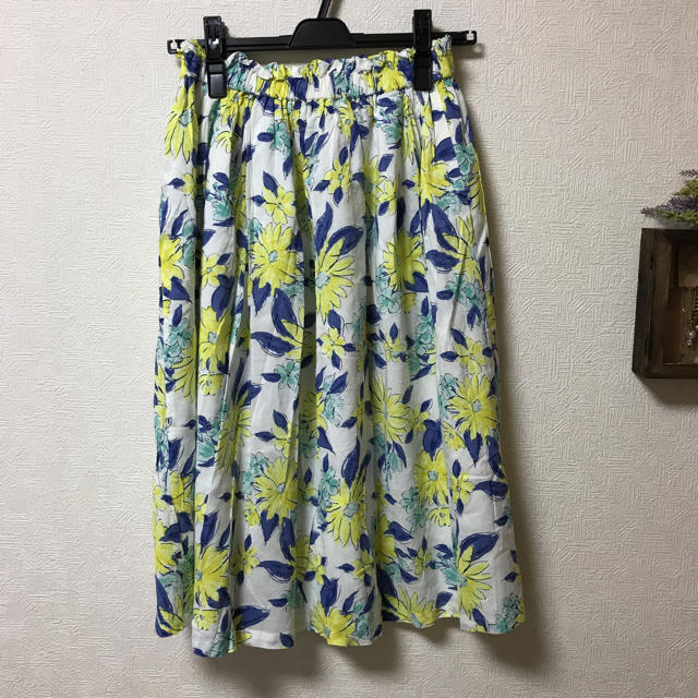 w closet(ダブルクローゼット)のw closet★花柄スカート レディースのスカート(ロングスカート)の商品写真