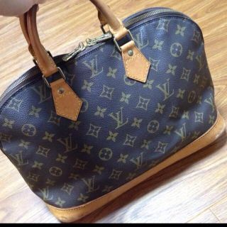 ルイヴィトン(LOUIS VUITTON)のLOUIS VUITTON アルマ(ハンドバッグ)