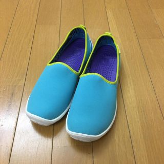 クロックス(crocs)のrina様専用クロックスデュエットビジーデイスW8(スニーカー)