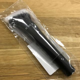 Rmk Rmk カジュアルソリッドファンデーション 専用ブラシの通販 By Parco23 アールエムケーならラクマ Rmk Rmk カジュアルソリッドファンデーション 専用ブラシの通販 By Parco23 アールエムケーならラクマ