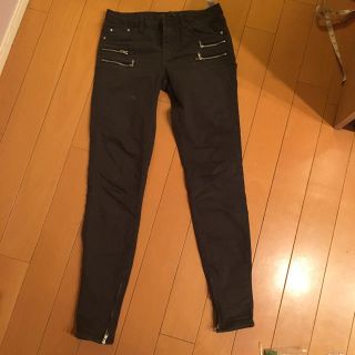 ザラ(ZARA)のザラ ジップ付きスキニーパンツ 36(スキニーパンツ)