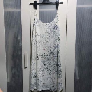 エイチアンドエム(H&M)の新品‼︎  H&M サマードレス  M(ひざ丈ワンピース)