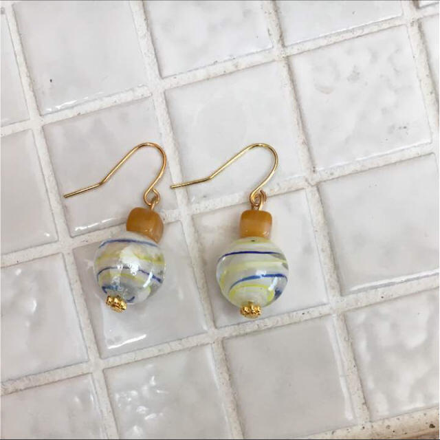 handmade✧︎*。 夏らしいヨーヨーみたいなピアス ハンドメイドのアクセサリー(ピアス)の商品写真