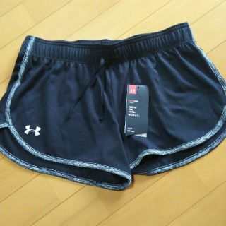 アンダーアーマー(UNDER ARMOUR)のランニングパンツ(ショートパンツ)