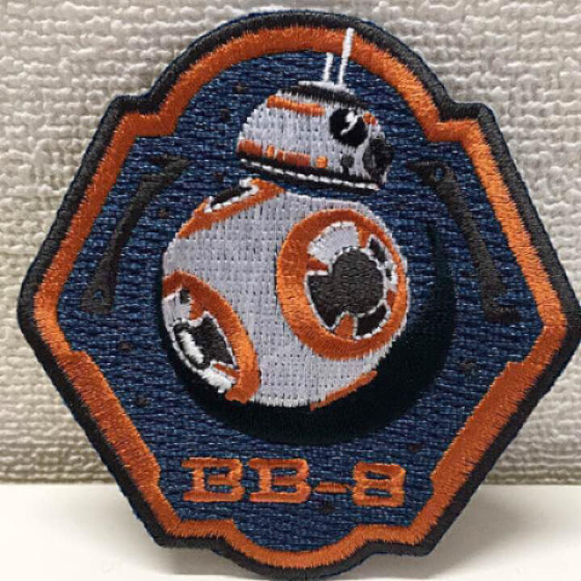 Disney(ディズニー)の海外正規品 スターウォーズ BB-8 ドロイド ワッペン フォースの覚醒 刺繍 エンタメ/ホビーのコレクション(その他)の商品写真