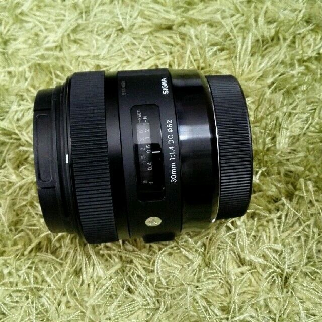 SIGMA 30mm F1.4 DC Canon EFマウント SIGMA 30mm F1.4 DC Canon EFマウント