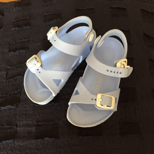 BIRKENSTOCK(ビルケンシュトック)の専用 ビルケンシュトックkids♪ Rio EVA 15.5㎝➕ラバーサンダル キッズ/ベビー/マタニティのキッズ靴/シューズ(15cm~)(サンダル)の商品写真