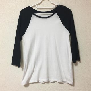 ベルシュカ(Bershka)のラグランTシャツ(カットソー(長袖/七分))